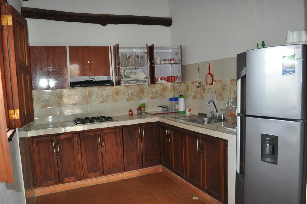 Hospedaje Donde Lorenzo Barichara Bagian luar foto